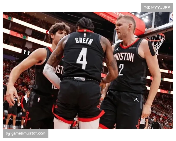 亚当斯前场篮板率创历史纪录 成火箭二次进攻核心